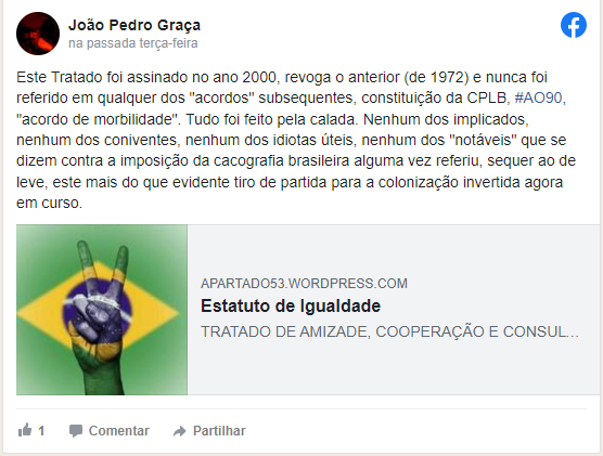 Sorrir é emperrar a porta do Um Zé Alguém - Pensador