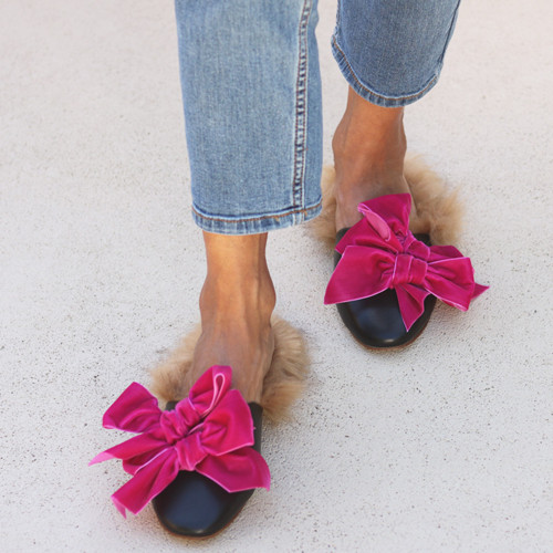 2-pink-bow-alameda-turquesa-furry-slide-alamedatur