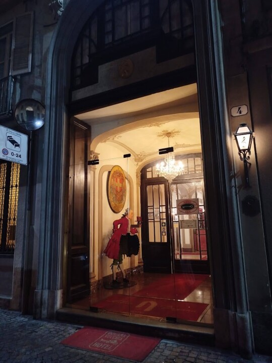 Não me canso disto Mozart.jpg