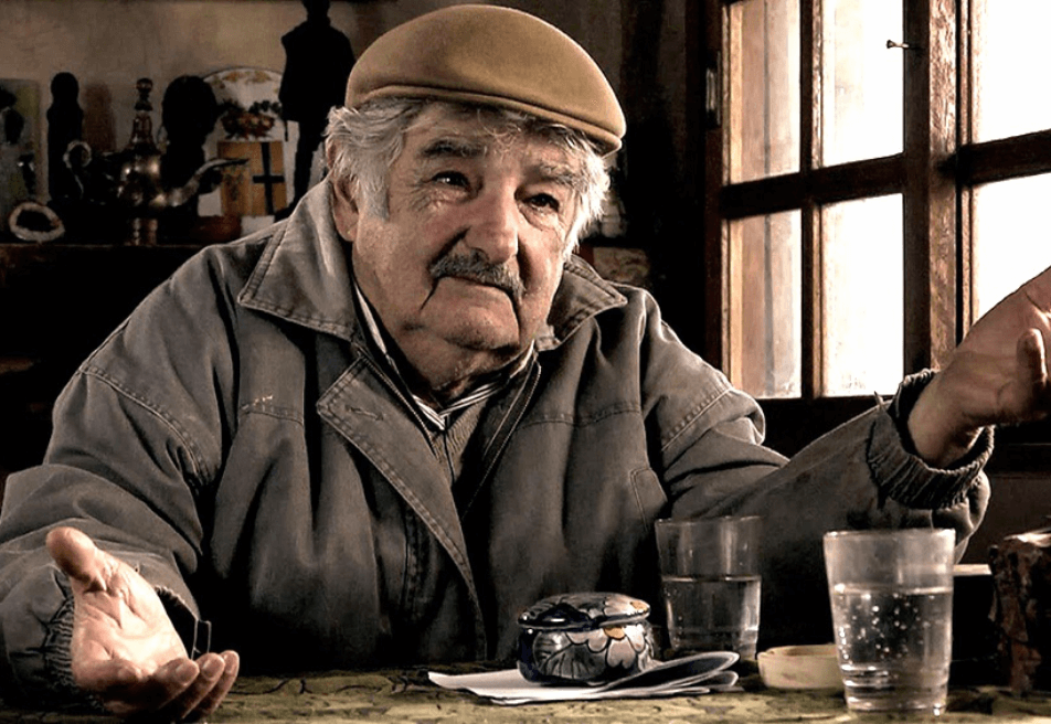 Jose-Pepe-Mujica-Biografia.png