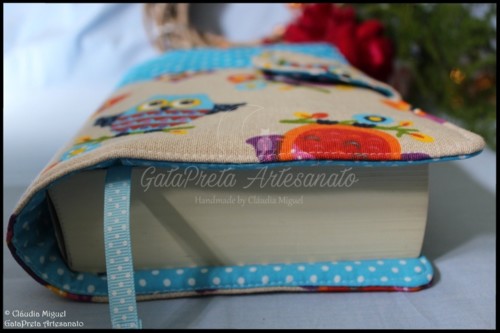 Capa de livros Mochinhos Coloridos4.JPG