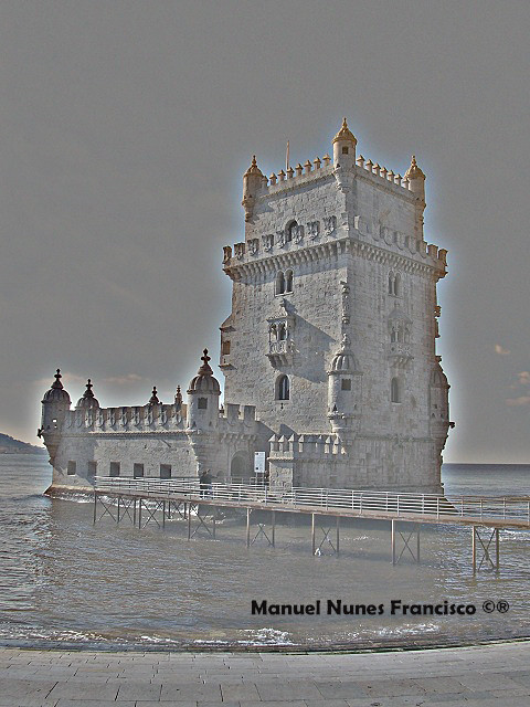 Tenho pena deste cantinho....jpg