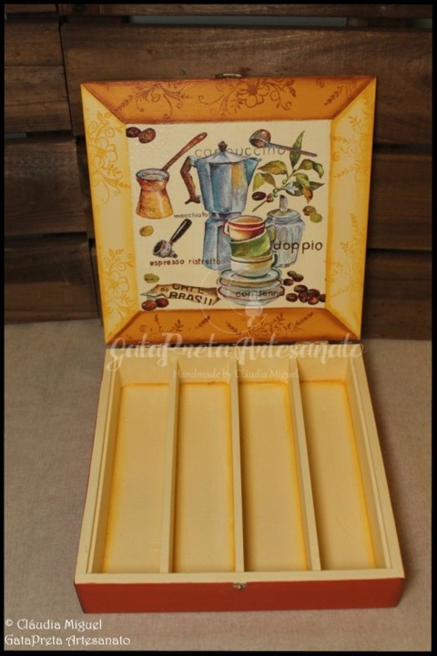 Caixa Dolce Gusto Spicy Coffee2.JPG