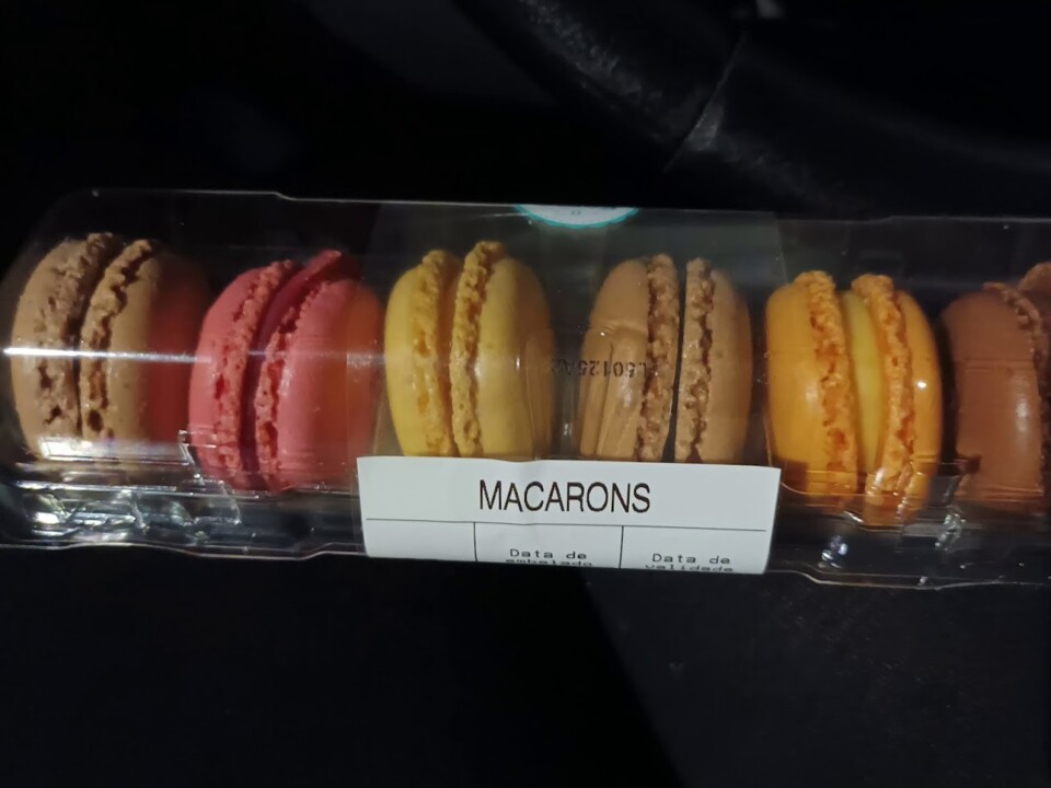 Não me canso disto macarrons.jpg