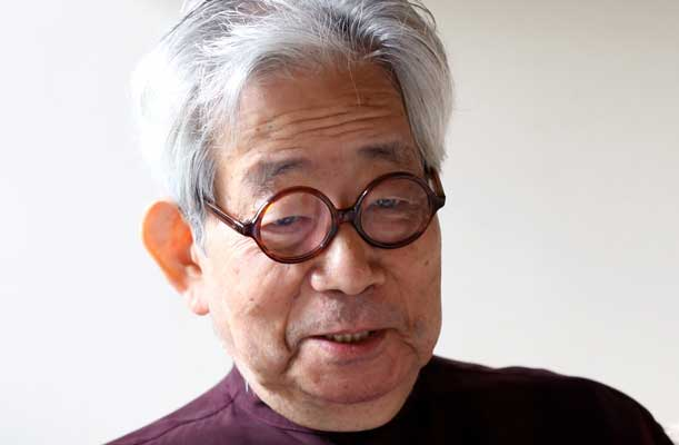 Kenzaburo Oe.png