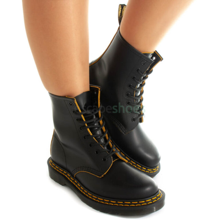 botas-dr-martens-1460-8-eye-ds-smooth-black-yellow