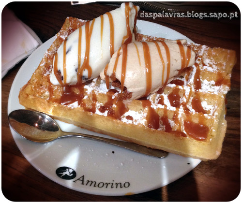 Waffle com gelado - Amorino