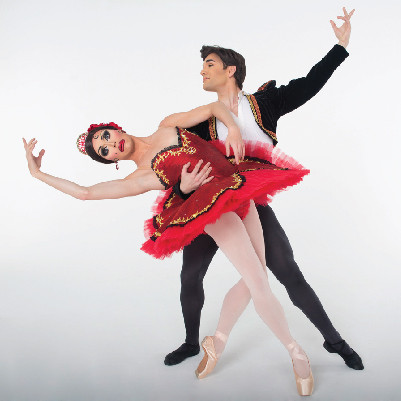 15set_ballet1.jpg 15set_ballet1.jpg