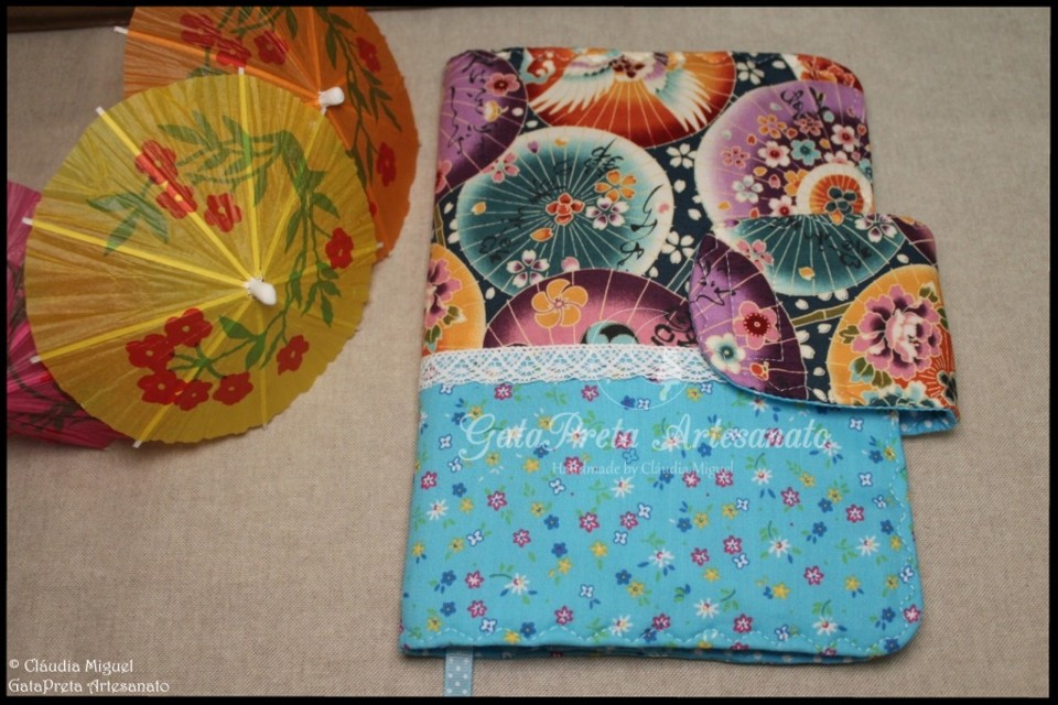 Capa de livros Sombrinhas JaponesasIII-1.JPG