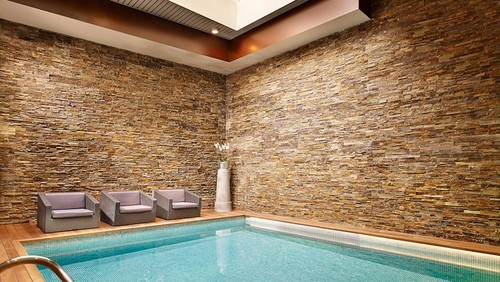 2013_active_club_pool_69279.jpg__780x440_q85_crop_