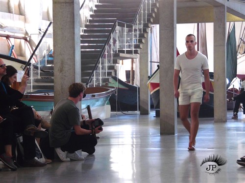 Slide04.jpg Slide04.jpg