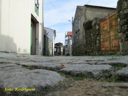 A Casa onde fui nascido e criado.jpg