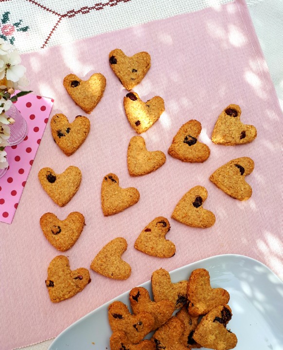 Bolachas integrais de arandos e aveia da ericeira 