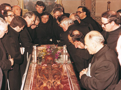 Esqueleto Stº António.jpg Esqueleto Stº António.jpg