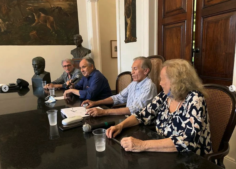 Captura de Tela 2022-05-22 às 07.55.49.png