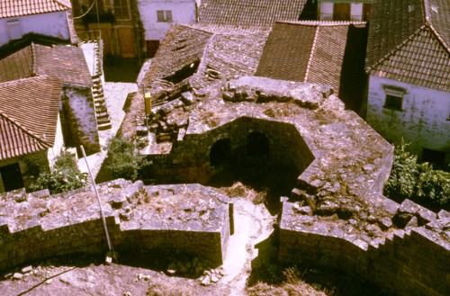 28 b2 - porta castelo.jpg