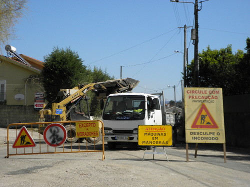 P3103945 Transito interrompido na Carvalhosa.JPG