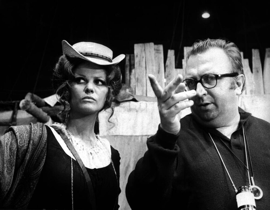 claudia-cardinale-e-sergio-leone.jpg