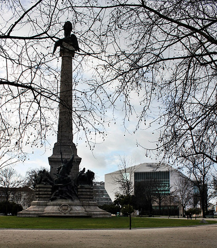 MONUMENTO, CASA DA MÚSICA.JPG