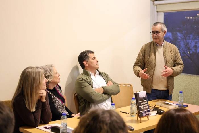 apresentação do livro_Filipe Machado6.JPG