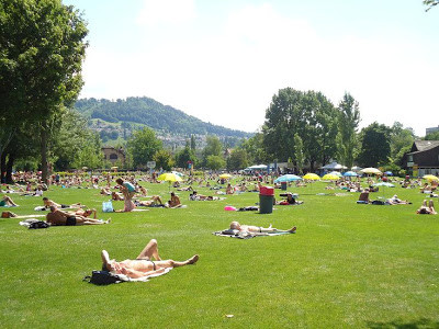 Ao Sol, na Suiça.jpg