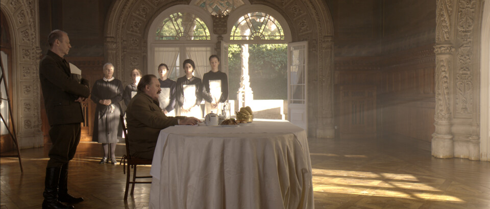 o-diva-de-estaline (1).jpg