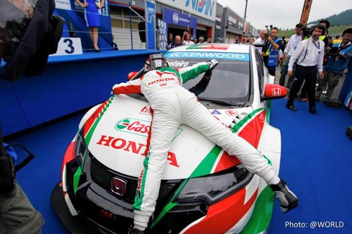 TMonteiro Motegi 2015 1.jpg