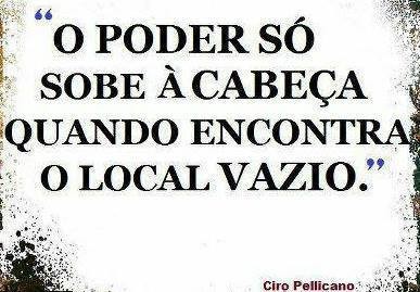 Ciro Pellicano no Facebook O poder s sobe cabe a quando