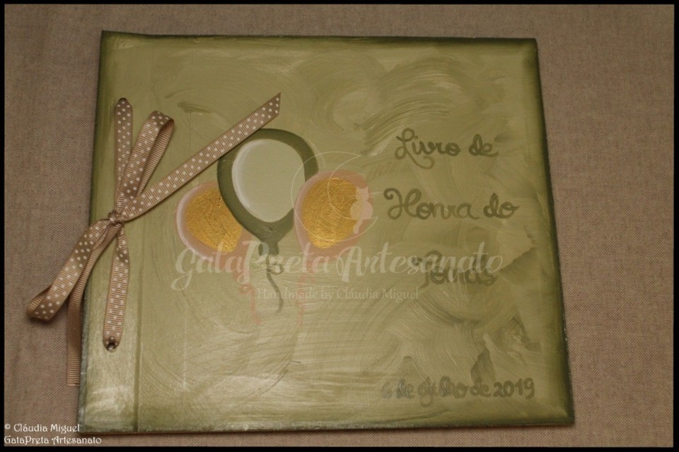 Caixa de batizado e livro honra Earth Tones2.JPG