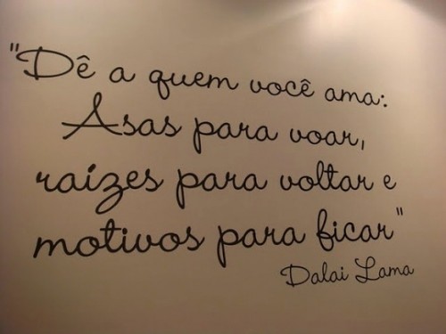 de-a-quem-voce-ama-asas-para-voar-raizes.jpg de-a-quem-voce-ama-asas-para-voar-raizes.jpg