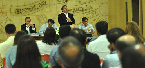 debate.png debate.png