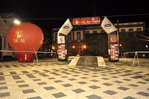 O pódio do rali de regresso ao seu lugar...