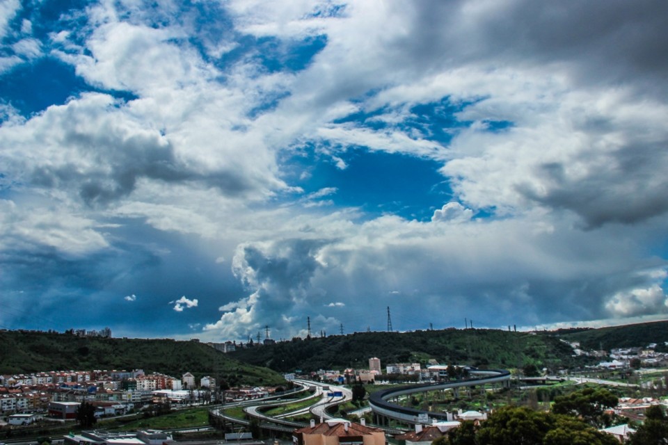 nuvens-3 (1024x683).jpg nuvens-3 (1024x683).jpg