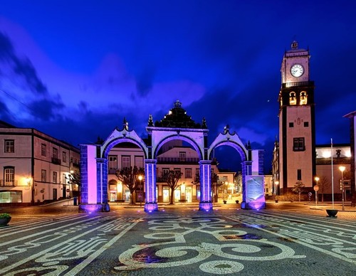 Ponta Delgada - Açores - Sapo 1.jpg