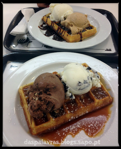 Artisano - Waffles com gelado
