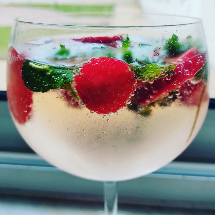 276047586_2266025693537179_750093278472752119_n.jp