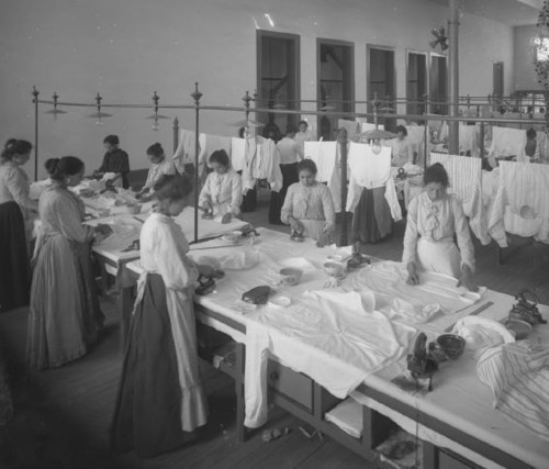 oficina de acabamentos.JPG