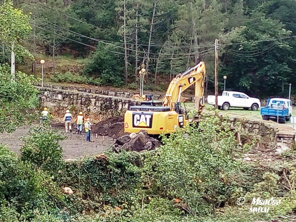 Vila de Cerva - Nova Ponte - Em Construção. Vila de Cerva - Nova Ponte - Em Construção.