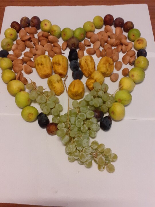 Frutos de Agosto. Foto original. 2022.08.22.jpg