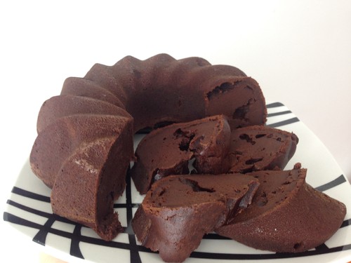 Bolo de alfarroba com claras.JPG