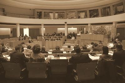 O plenário açoriano em nova legislatura...