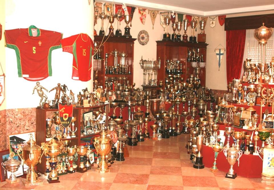 sala trofeus-11014611_545629022255282_149555121091