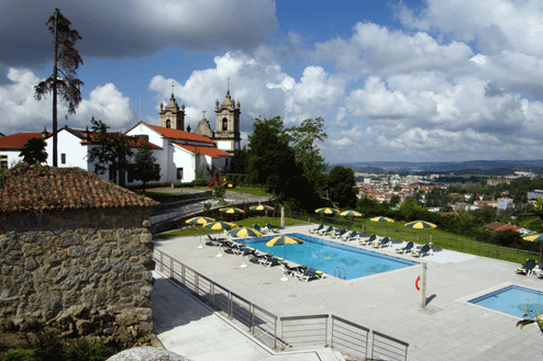 GUIMARAES--VISTA-EXT-POUSADA-MAIS-PISCINA.gif GUIMARAES--VISTA-EXT-POUSADA-MAIS-PISCINA.gif