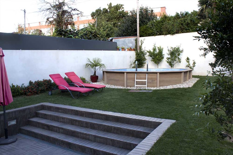 piscina3.jpg piscina3.jpg