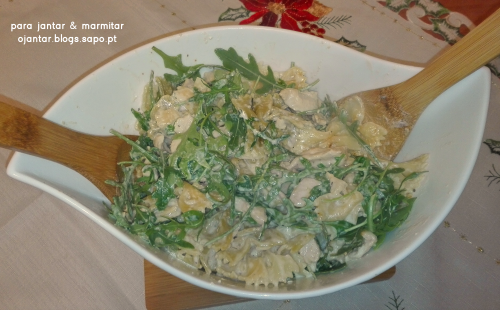 Massa com Frango e Rúcula.png