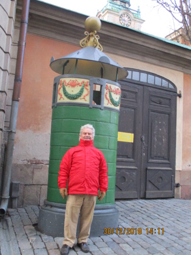 Urinol público Estocolmo.JPG