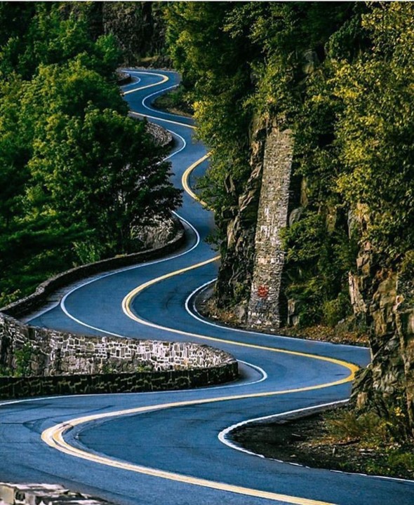 Curvas e contracurvas....jpg