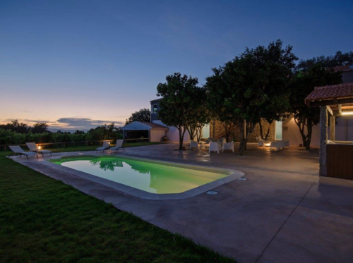 Captura de ecrã 2018-09-11, às 17.39.01.png Captura de ecrã 2018-09-11, às 17.39.01.png