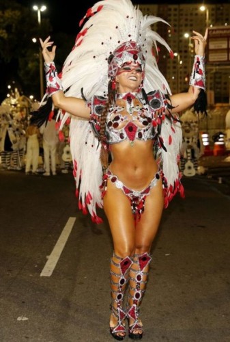 Renata Santos (Carnaval Rio 2018).jpg