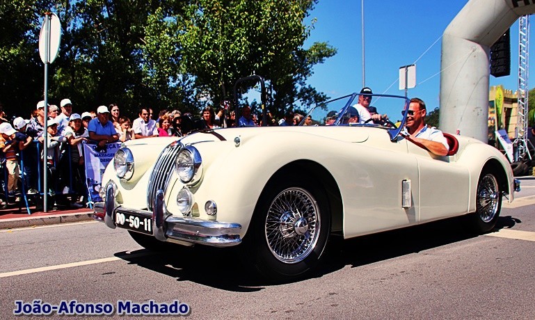JAGUAR XK 120.JPG JAGUAR XK 120.JPG